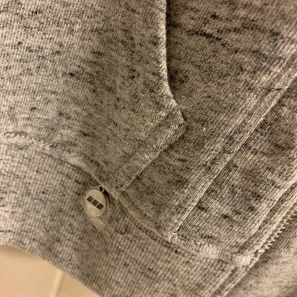 Lorna Jane *NWT* INSPIRE Top SOLD OUT - Picture 6 of 8